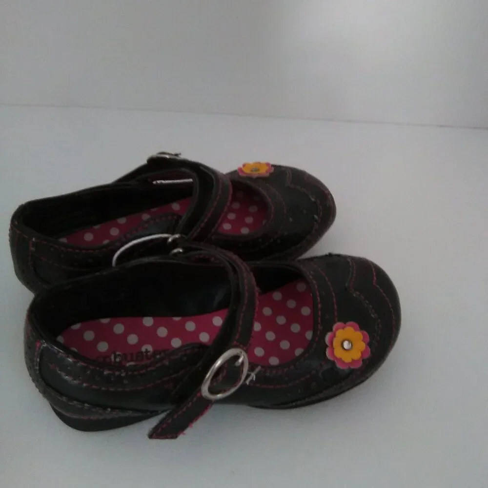 Buster Browns Girls Dress Shoe Color Black/Pink Youth Size 9 NWOT